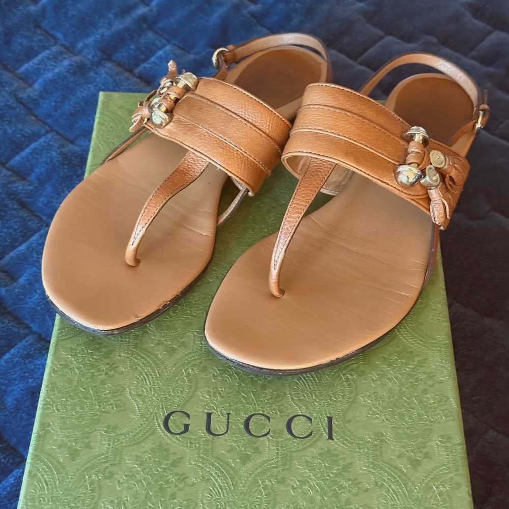 Gucci Brown Leather Thong Sandals with Gold Accents